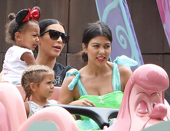 Filha de Kourtney Kardashian comemora aniversário de três anos sem o pai!