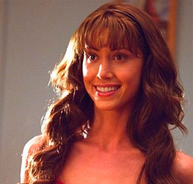 Muitas mulheres bonitas passaram pelos filmes de American Pie e acabaram caindo no esquecimento, como é o caso de Shannon Elizabeth. Ela foi eternizada pela personagem Nadia, que fez a polêmica cena de strip tease na trama, mas apesar de gerar comentários, o burburinho não foi suficiente para que a carreira da moça emplacasse. Muitas mulheres bonitas passaram pelos filmes de American Pie e acabaram caindo no esquecimento, como é o caso de Shannon Elizabeth. Ela foi eternizada pela personagem Nadia, que fez a polêmica cena de strip tease na trama, mas apesar de gerar comentários, o burburinho não foi suficiente para que a carreira da moça emplacasse.