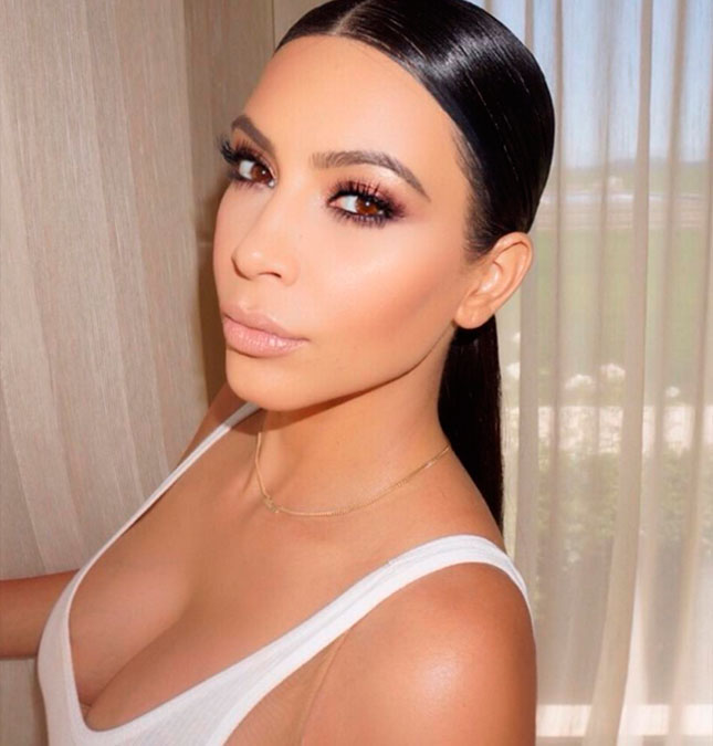 Kim Kardashian vai promover curso de maquiagem
