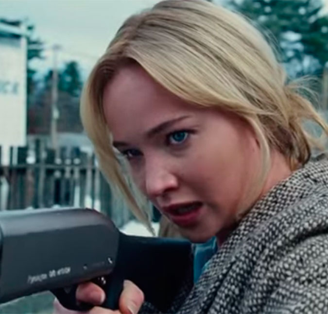 Jennifer Lawrence será mãe e dona de casa revolucionária em filme, veja o <i>trailer</i>!