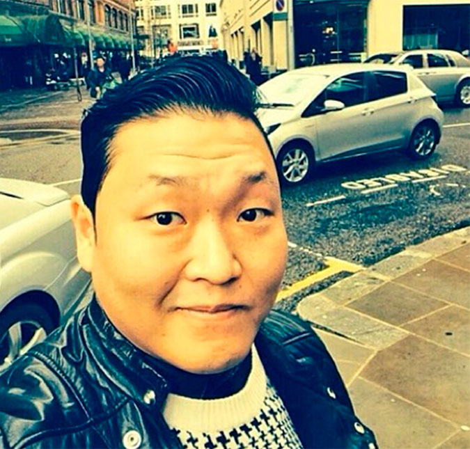 Cantor de <i>Gangnam Style</i>, Psy se envolve em acidente de carro na China