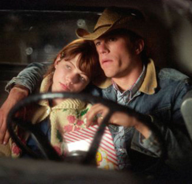 Elenco de <i>Brokeback Mountain</i> relembra romance de Heath Ledger e Michelle Williams