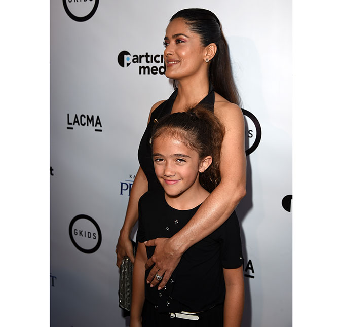 Salma Hayek que nada! Quem roubou a cena no <i>red carpet</i> foi sua filha!