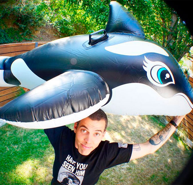 Ator de <i>Jackass</i> é preso em Los Angeles após protestar contra <i>SeaWorld</i>