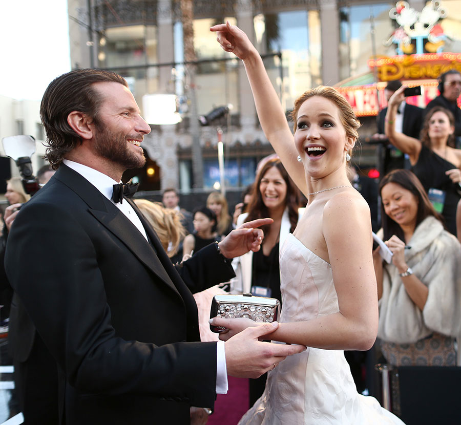 Todas amam Bradley Cooper!