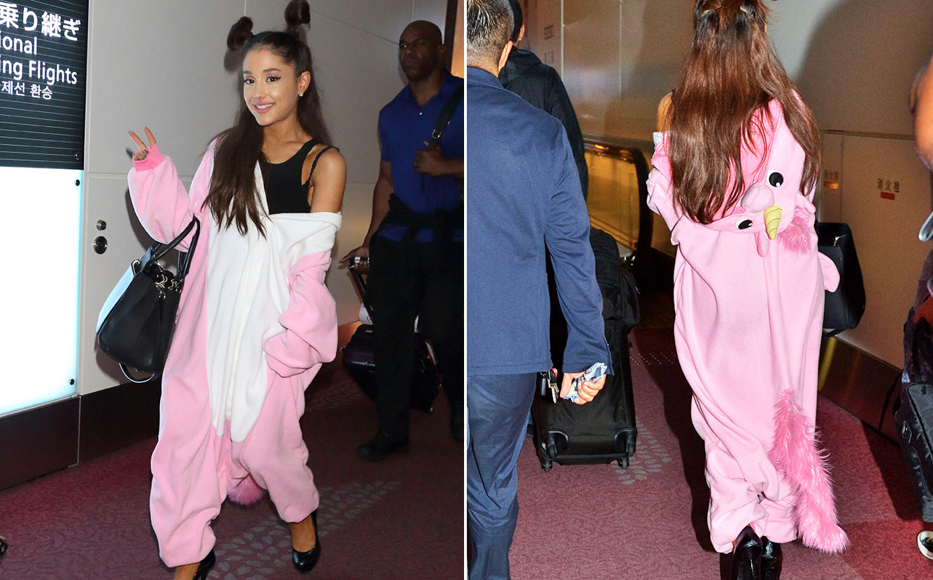 Ariana Grande surpreende ao aparecer com <i>look</i> inusitado em aeroporto