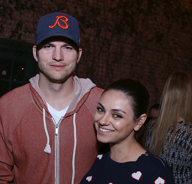 Ashton Kutcher dá presente inusitado para Mila Kunis em seu aniversário