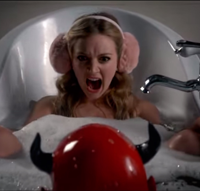 Primeiras cenas de <i>Scream Queens</i> são reveladas, assista!