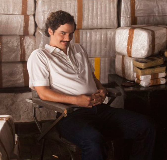 Após críticas ao seu sotaque, Wagner Moura volta para a Colômbia para a segunda temporada de <i>Narcos</i>