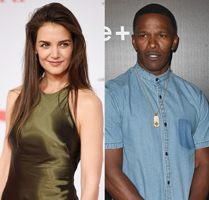 Katie Holmes está precisando de disfarces para andar por aí