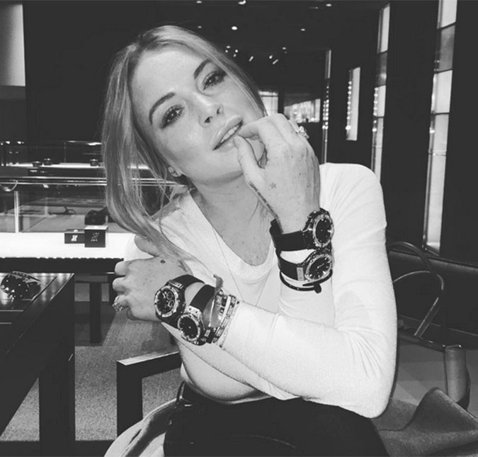 Amigos de Lindsay Lohan temem que ela não chegue aos 40 anos, diz <i>site</i>