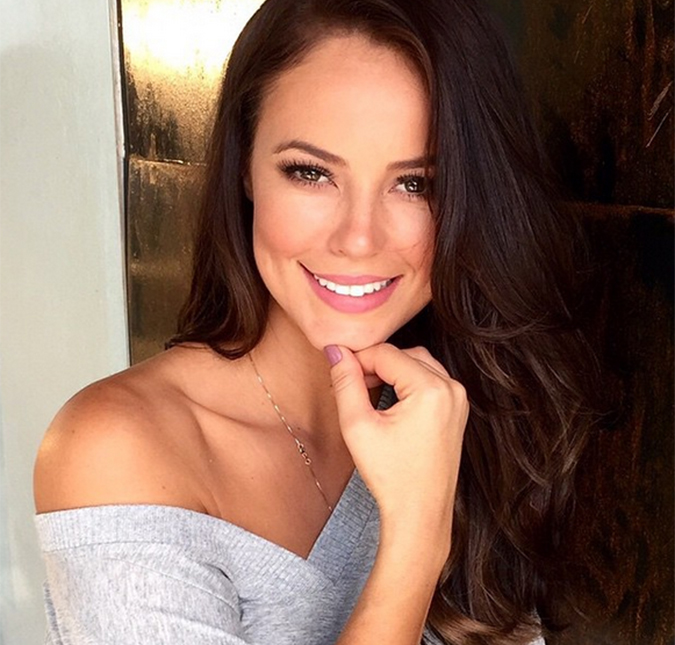 Paolla Oliveira conta seus segredos de beleza e revela: -<I> Sou super cuidadosa</I>