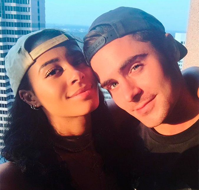 Namorada de Zac Efron revela como os dois comemoraram o aniversário de namoro!