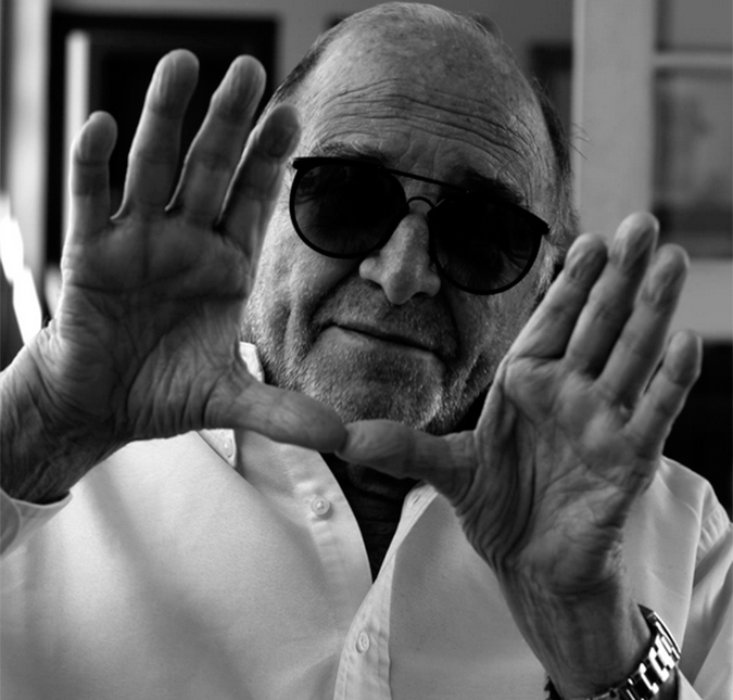 Diretor de <I>TV</i> Carlos Manga morre aos 87 anos