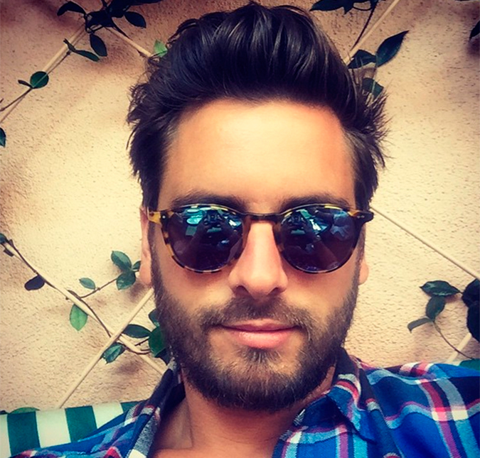 Scott Disick já voltou para a vida de baladas!