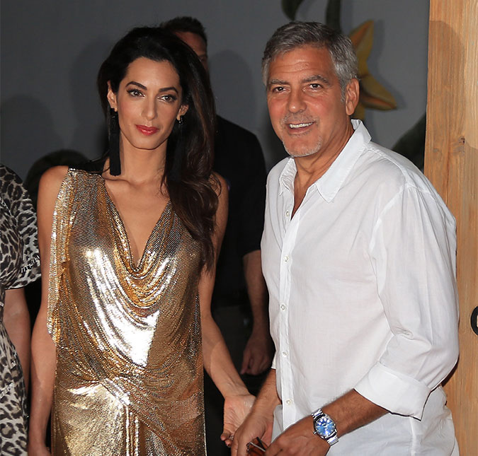 George e Amal Clooney completam um ano de casamento e comemoram com jantar romântico