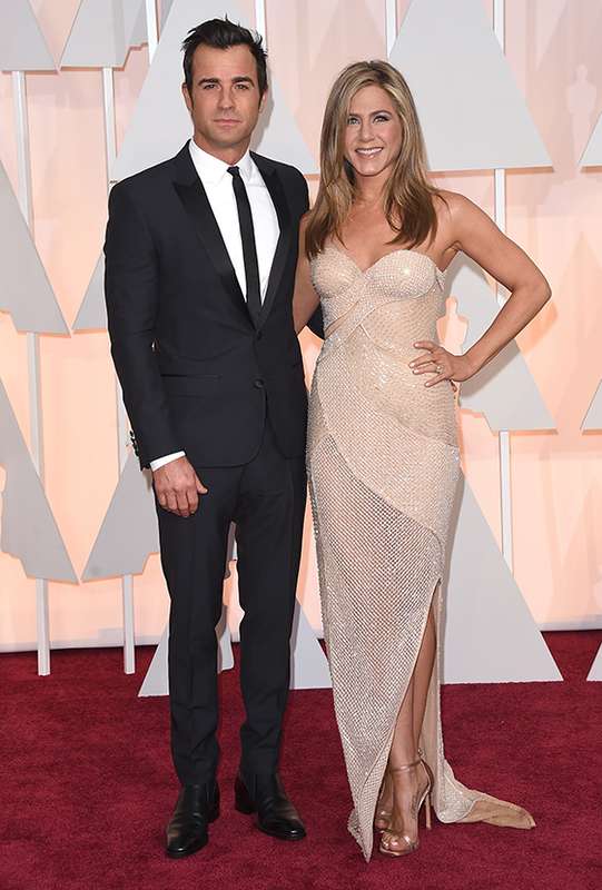 Jennifer Aniston escolheu uma música nada tradicional para seu casamento com Justin Theroux!