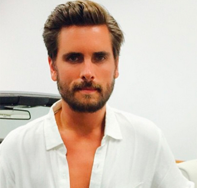 Scott Disick é rico e não tem preocupações com a sua fortuna, entenda!