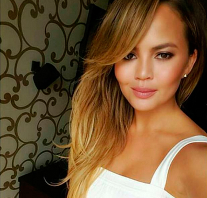 Esposa de John Legend, Chrissy Teigen fala sobre infertilidade