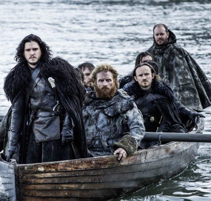 Autor de <i>Game of Thrones</i> nega boatos de que um filme da série esteja confirmado!