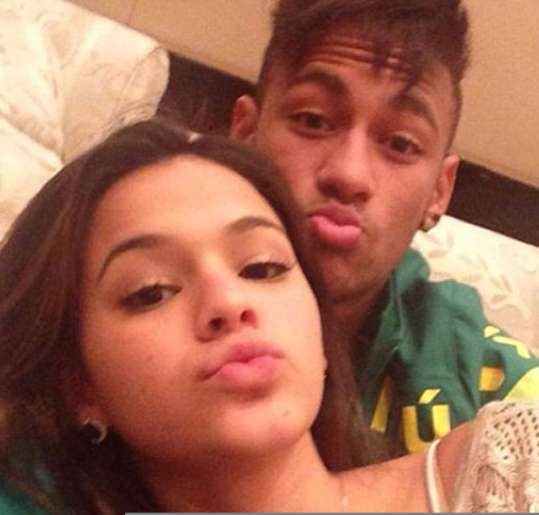 Após término de Bruna Marquezine, Neymar volta a falar da ex