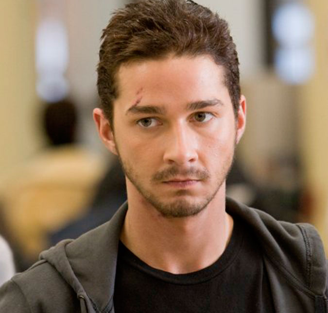 Shia LaBeouf xingou os policiais antes de ser preso, diz <i>site</i>