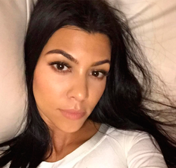 Será que a fila andou? Kourtney Kardashian é flagrada jantando com amigo de seu ex!