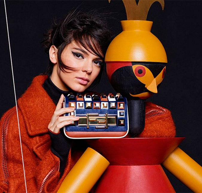 Kendall Jenner está deslumbrante em nova campanha da <i>Fendi</i>