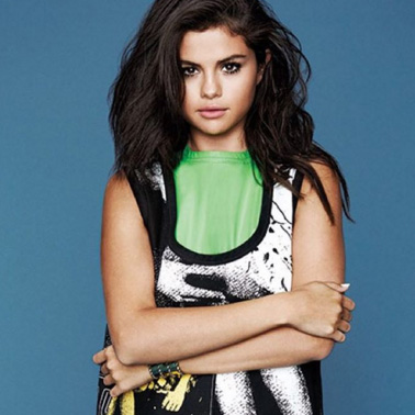Selena Gomez compra direitos autorais de livro e viverá personagem em nova série da <i>Netflix</i>