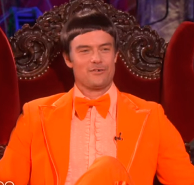 Descubra quem se fantasiou de Llyod, personagem icônico de Jim Carrey - e levou um baita susto!