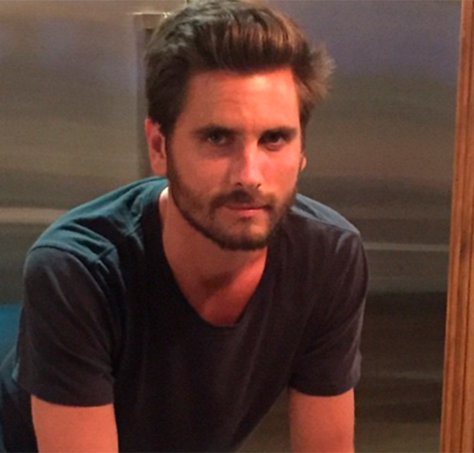 Em fase de tratamento, Scott Disick ficará um ano em celibato