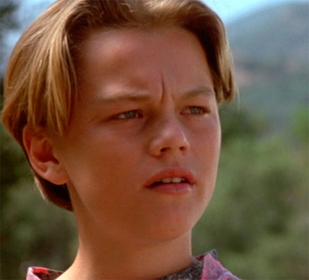 Confira como Leonardo DiCaprio mudou ano a ano desde o começo de sua carreira Estrelando