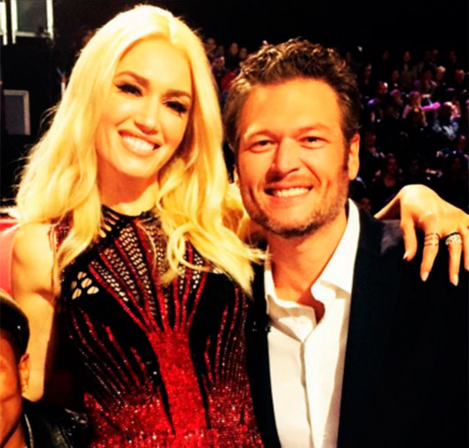 Blake Shelton compartilha mensagem apoiando Gwen Stefani