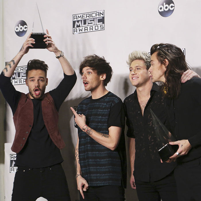 Principal prêmio do <i>American Music Awards</i> vai para a <i>One Direction</i>, confira a lista!