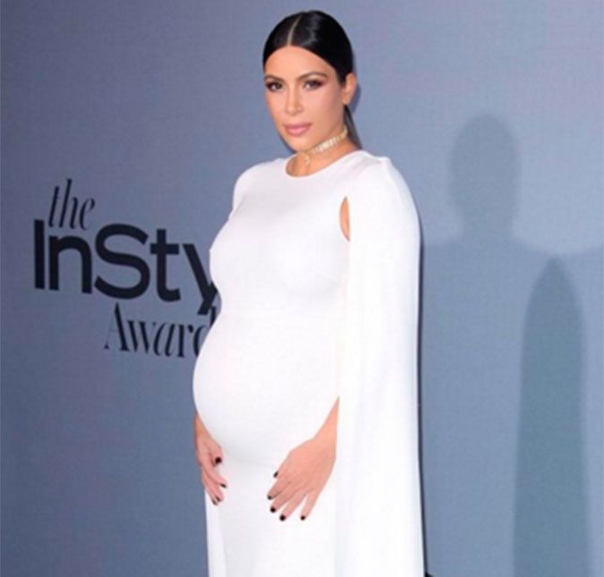 Bebê de Kim Kardashian está em posição complicada para o parto
