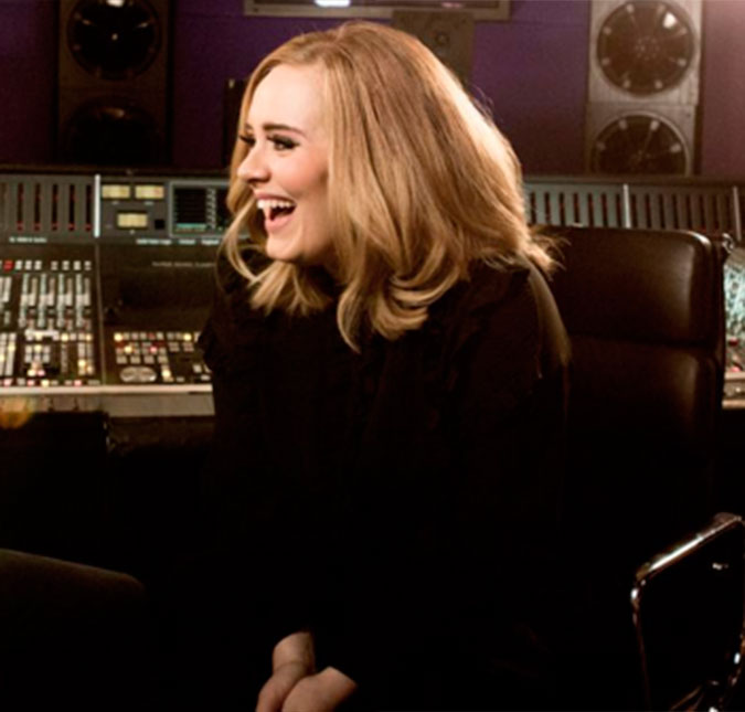 Integrantes de <i>'N Sync</i> dizem <i>Bye Bye Bye</i> enquanto Adele fala <i>Hello</i> para recorde de mais álbuns vendidos!