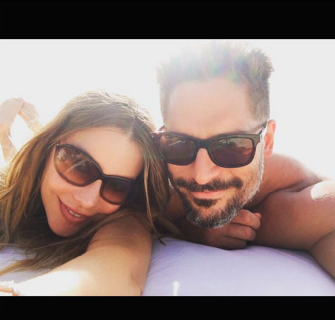 Sofia Vergana e Joe Manganiello curtem a lua de mel em clima de chamego