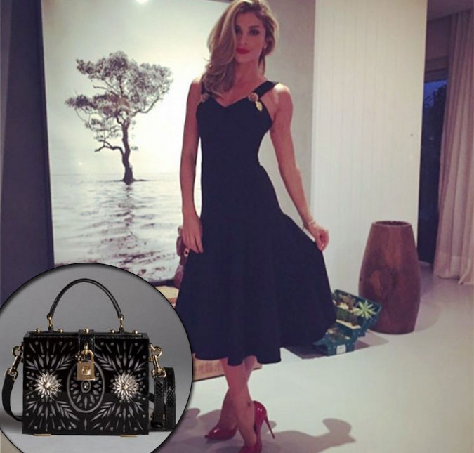 Grazi Massafera usa <i>look</i> <i>Dolce e Gabbana</i> com bolsa de mais de 14 mil reais