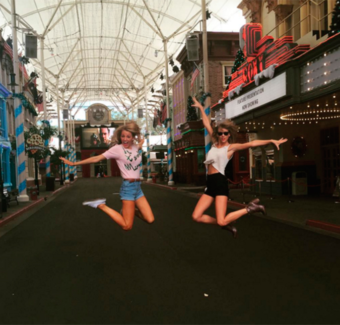 Melhores amigas: Blake Lively e Taylor Swift se divertem muito na Austrália!