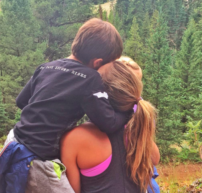 Gisele Bündchen comemora aniversário do filho: <i>Te amo muito</i>