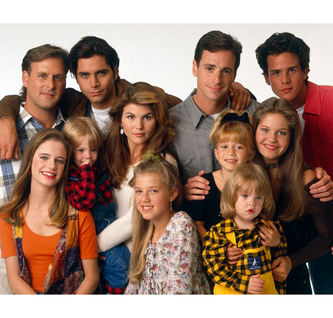 Data de estreia e <i>teaser</i> de <i>Fuller House</i> são divulgados pela <i>Netflix</i>, confira!