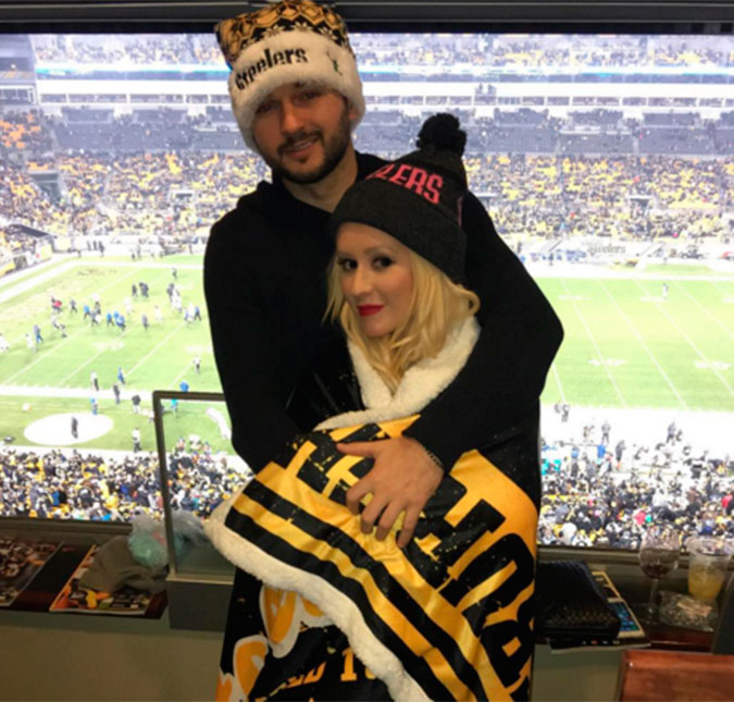 Christina Aguilera comemora a chegada de 2016 com ao lado do noivo