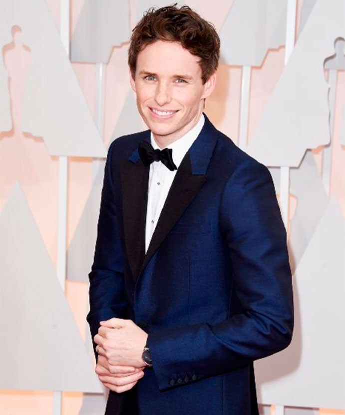 Eddie Redmayne ajuda a pagar o aluguel de pessoas, entenda!