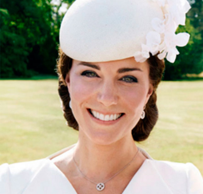 Kate Middleton vira editora de <i>site</i> por um dia. Entenda!