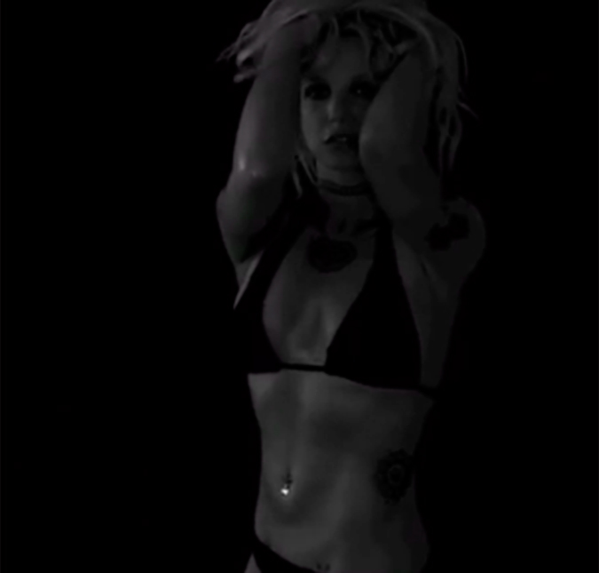 Britney Spears sensualiza muito em vídeos misteriosos no <i>Instagram</i>