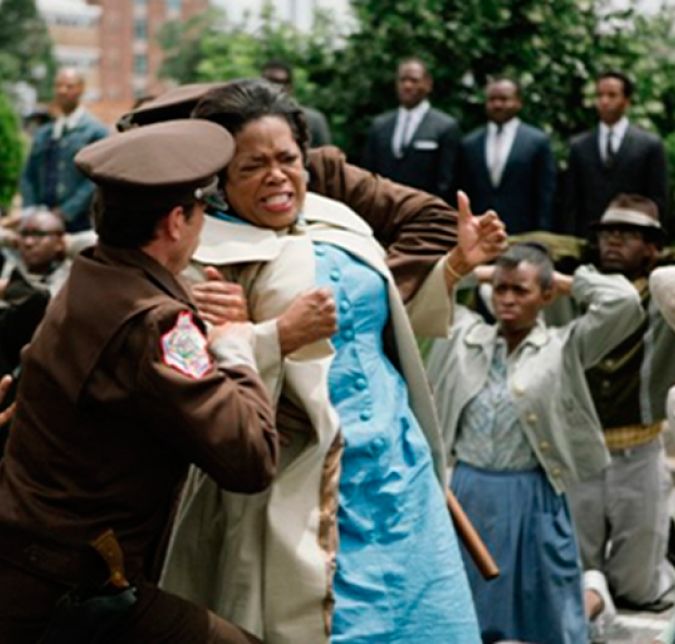 Já em Selma - Uma Luta Pela Igualdade ela interpreta Annie Lee Cooper, que ficou famosa quando confrontou um xerife que queria que ela abandonasse a manifestação que lutava pelos direitos dos negros a votar. Ela se recusou e bateu no oficial. Depois desse episódio, ele até tentou matá-la, mas Martin Luther King ficou ao seu lado. Já em Selma - Uma Luta Pela Igualdade ela interpreta Annie Lee Cooper, que ficou famosa quando confrontou um xerife que queria que ela abandonasse a manifestação que lutava pelos direitos dos negros a votar. Ela se recusou e bateu no oficial. Depois desse episódio, ele até tentou matá-la, mas Martin Luther King ficou ao seu lado.
