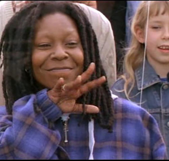 As atrizes Whoopie Goldberg e Raven-Symoné fazem participações especiais no filme. As duas fizeram parte do elenco do talk show americano The View. As atrizes Whoopie Goldberg e Raven-Symoné fazem participações especiais no filme. As duas fizeram parte do elenco do talk show americano The View.