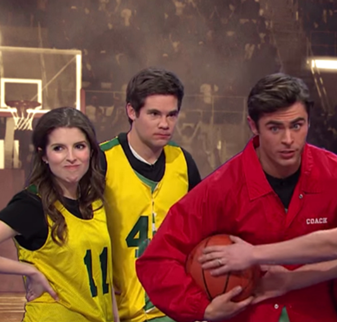 Zac Efron e Anna Kendrick encenam cenas de filmes com esportes, assista!