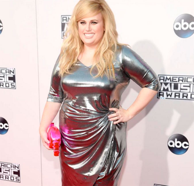 Atriz de <i>A Escolha Perfeita</i>, Rebel Wilson fala sobre boatos envolvendo sua idade