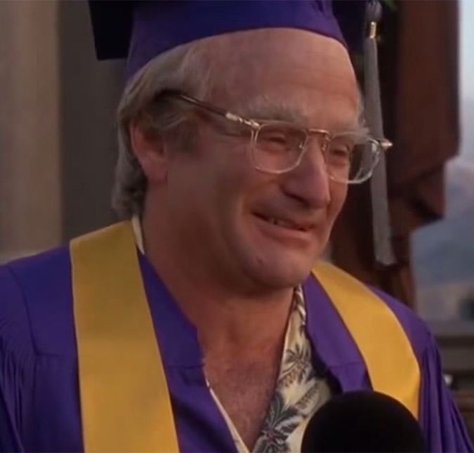 Em Jack, Robin Williams vive um menino que possui uma doença curiosa: ele cresce biologicamente quatro vezes mais que uma pessoa normal. Ou seja, quando Jack Powell entra na escola para estudar na quinta série, sua aparência é a mesma de um homem de 40 anos de idade! A lição que aprendemos vem de uma metáfora na caracterização de Jack: Viva sua vida ao máximo, porque ela realmente passa muito rápido! Em Jack, Robin Williams vive um menino que possui uma doença curiosa: ele cresce biologicamente quatro vezes mais que uma pessoa normal. Ou seja, quando Jack Powell entra na escola para estudar na quinta série, sua aparência é a mesma de um homem de 40 anos de idade! A lição que aprendemos vem de uma metáfora na caracterização de Jack: Viva sua vida ao máximo, porque ela realmente passa muito rápido!